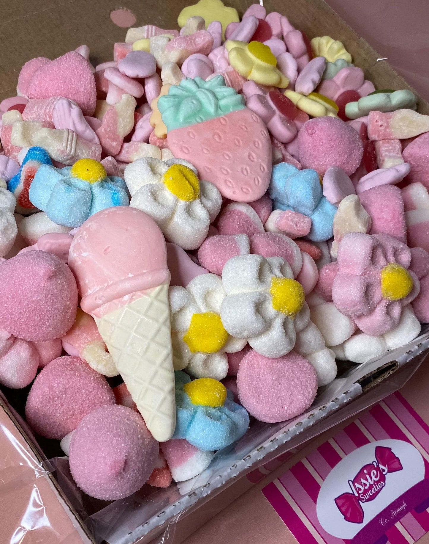 1kg Sweet Flower of Love Box