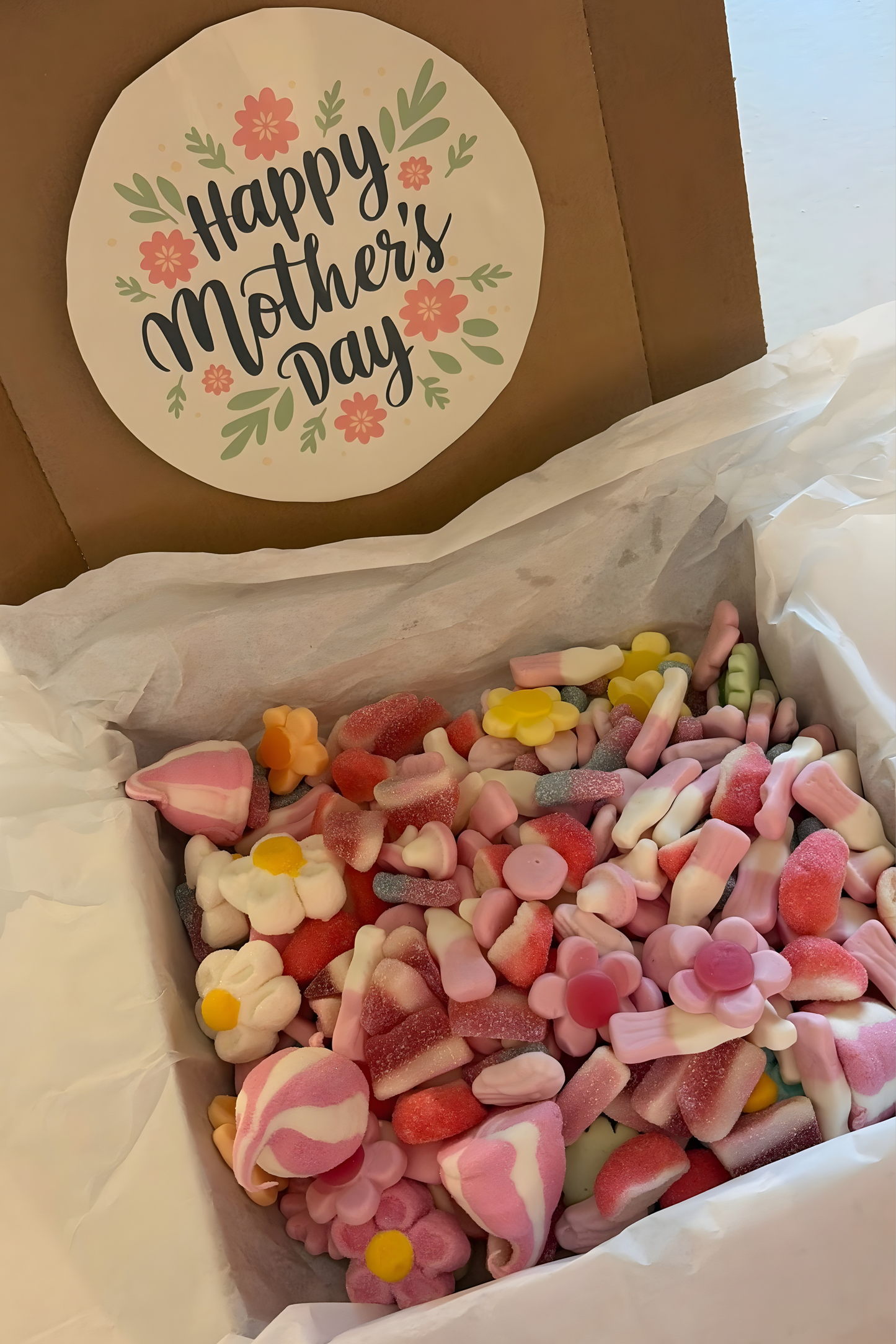 Happy Mother’s Day 1kg Pick ‘N’ Mix Box