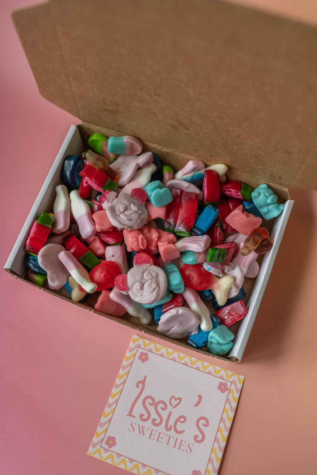 Letterbox Yummy Gummy Pick N Mix Box