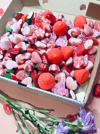 1kg Love, Love, Love Sweet Box